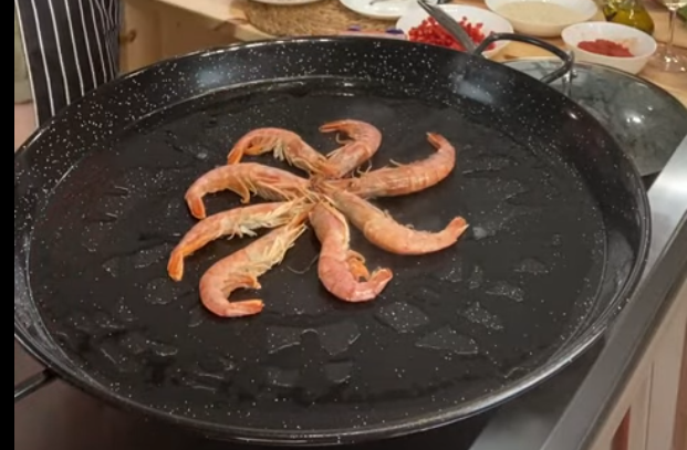 Sofreir los langostinos