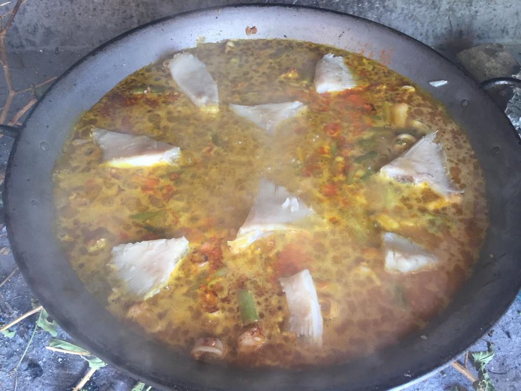 Caldo añadido y raya distribuida