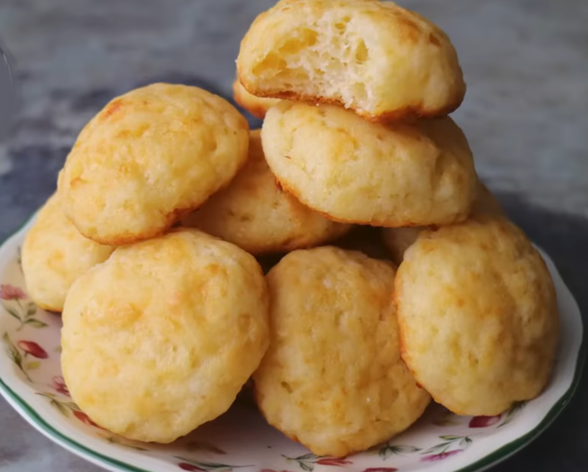 [translate:Pão de Queijo brasileño]