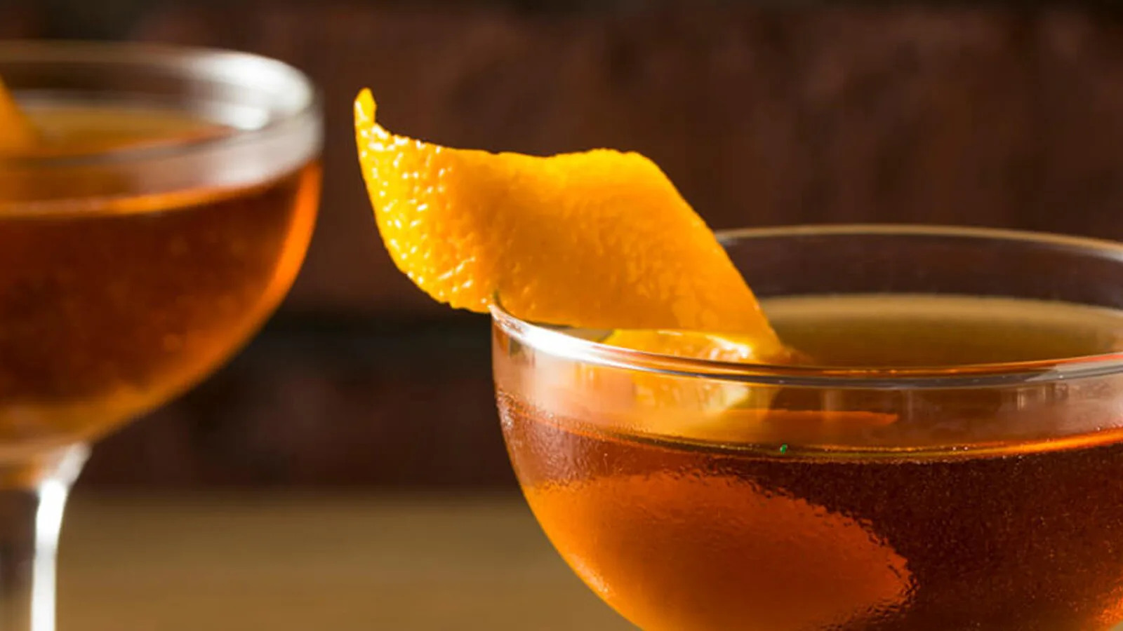 Cóctel Americano de Campari, vermut rojo y soda