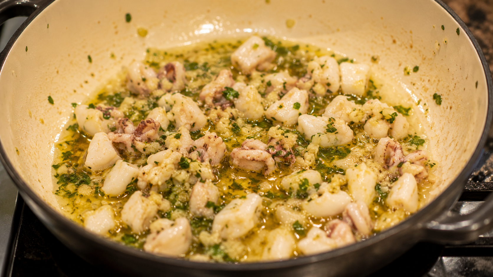 Detalle 3 del proceso de Arroz a la italiana con bogavante y sepia