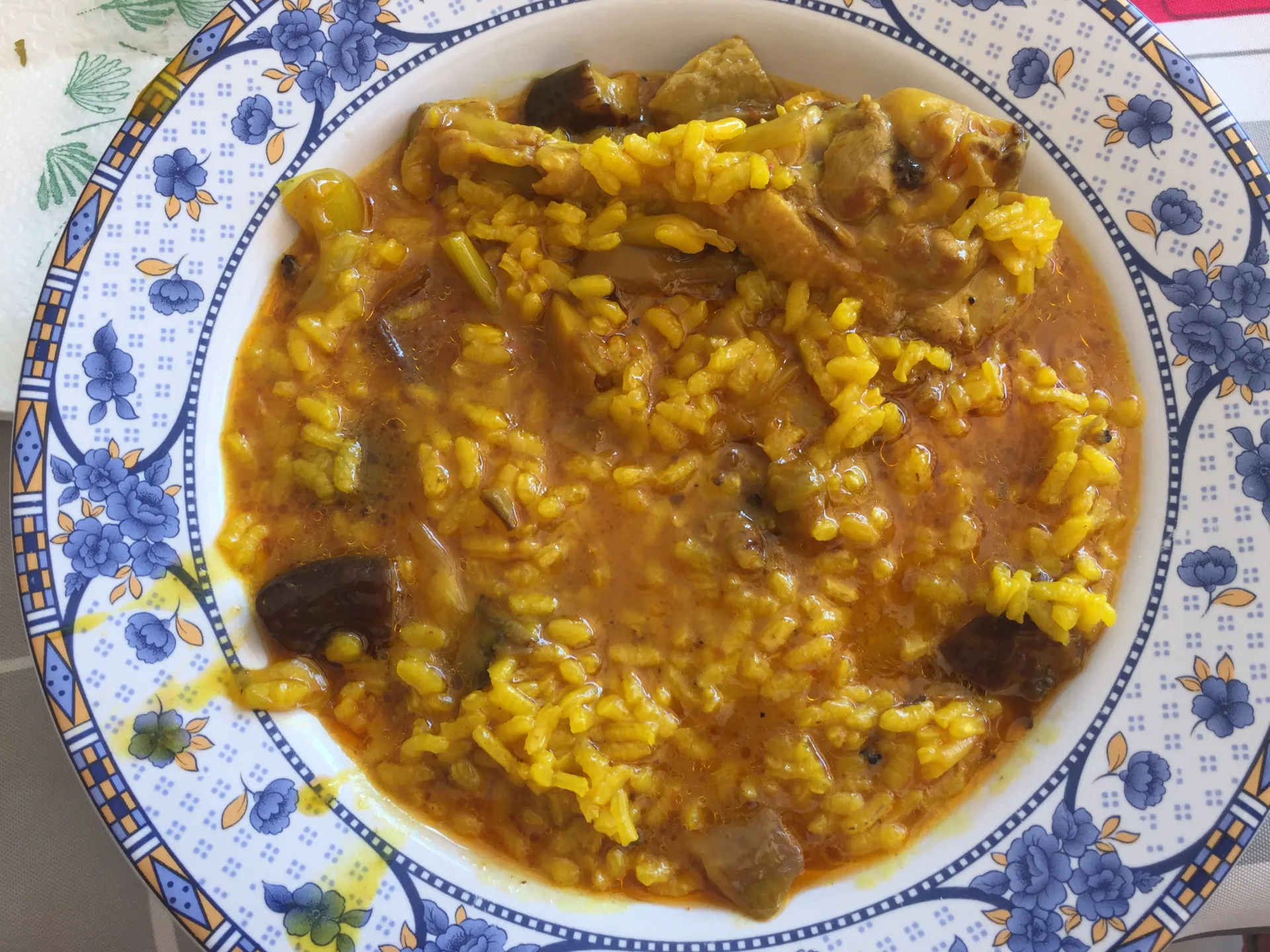 Detalle 4 del proceso de Arroz caldoso con pato, hongos y trufa