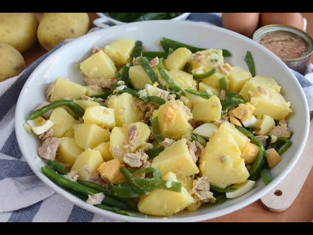 Ensalada de huevo, judías verdes y patata