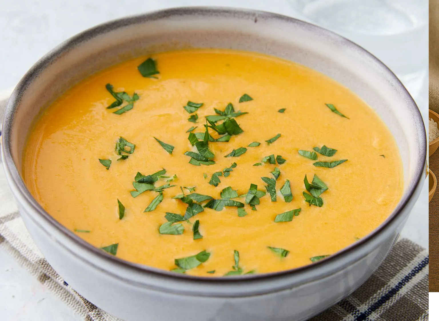 Crema de calabaza vegana con coco